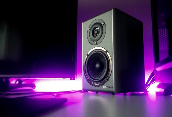 Triangle standmount speakers: Are they the best retro-chic choice?